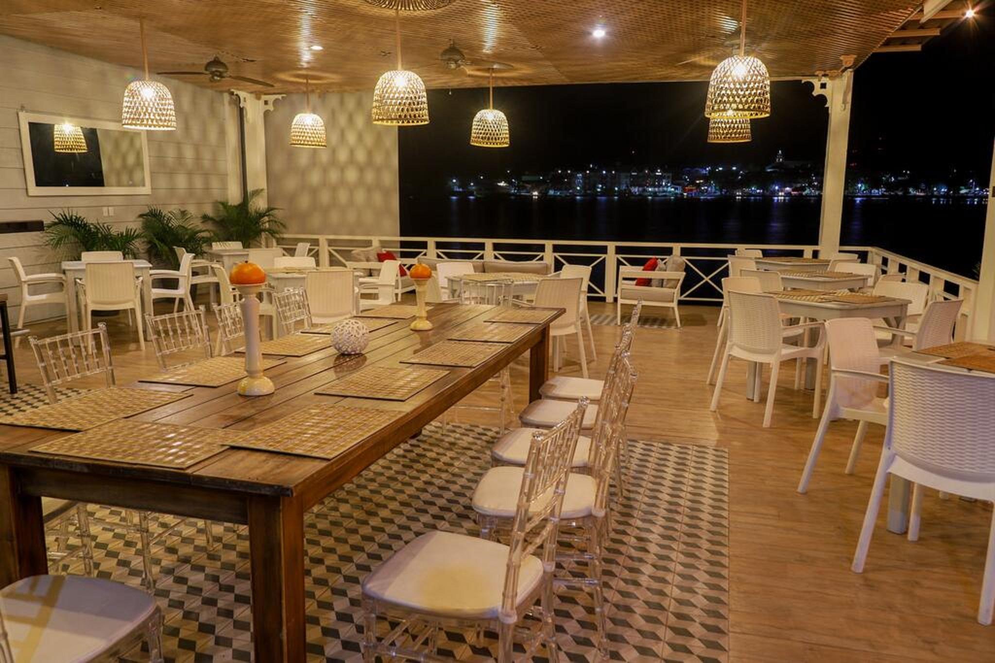 Hotel Casona Del Lago Flores Dış mekan fotoğraf