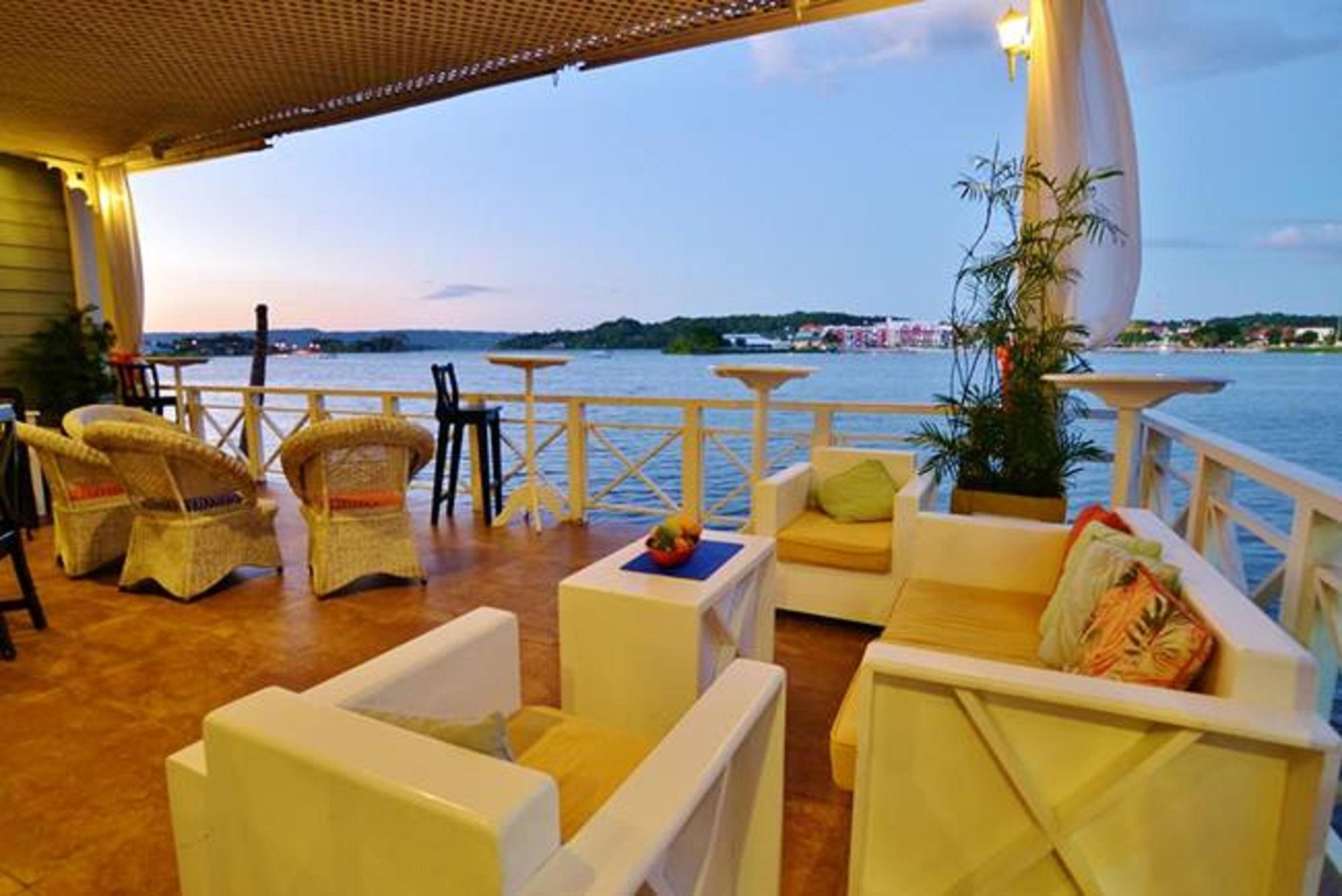 Hotel Casona Del Lago Flores Dış mekan fotoğraf
