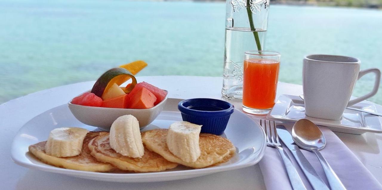 Hotel Casona Del Lago Flores Dış mekan fotoğraf